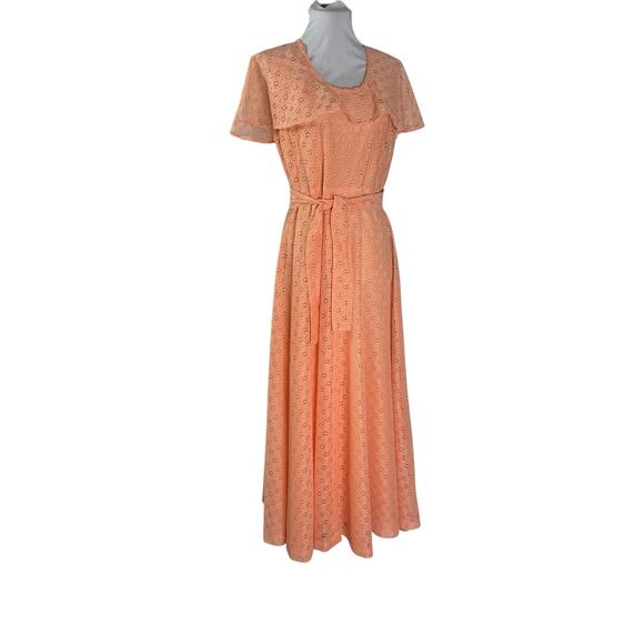Vintage 1970s Peach Eyelet Flutter Sleeve Maxi Formal Dress M - Picture 6 of 6